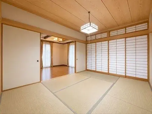 6室2厅带储藏室房产 名古屋市绿区 爱知县 (10)