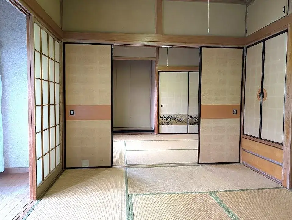 Slide 10