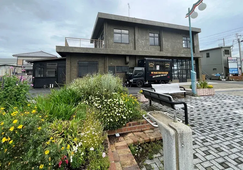 Akiya in Kobe