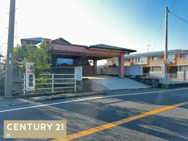 9室2厅2厨2储藏室房产 纪之川市 和歌山县 (2)