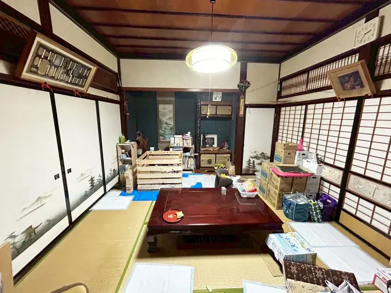 Slide 4