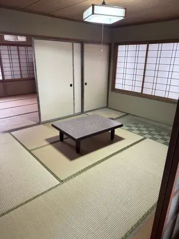 Slide 3