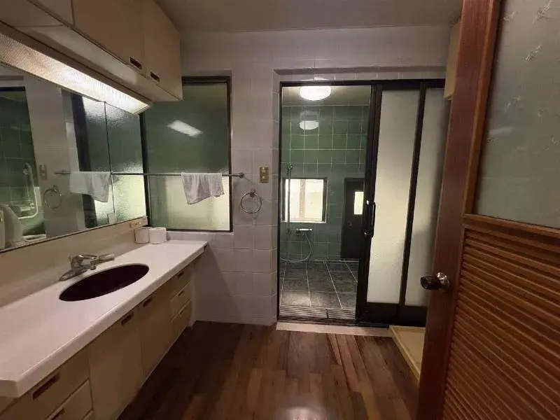 6LDK Property Nishihara-cho Okinawa Prefecture (18)