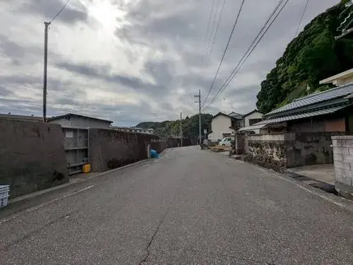 Slide 5