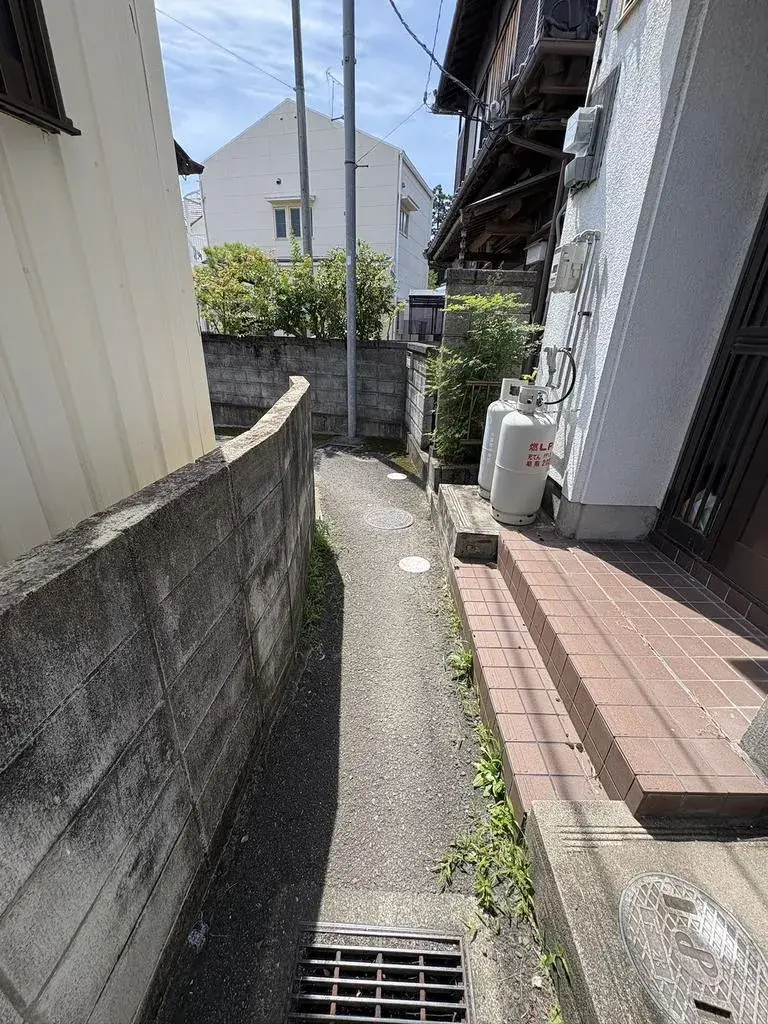Slide 4