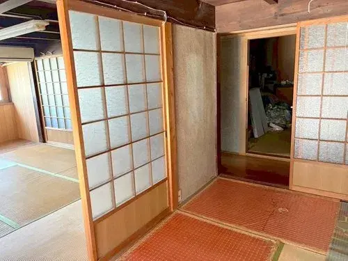 Ehime Prefecture Saijo City 5DK Property (10)