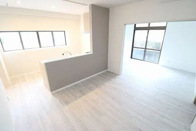 5LDK Property Urasoe City Okinawa Prefecture (3)