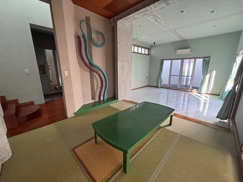 4LDK Property Okinawa City Okinawa Prefecture (12)